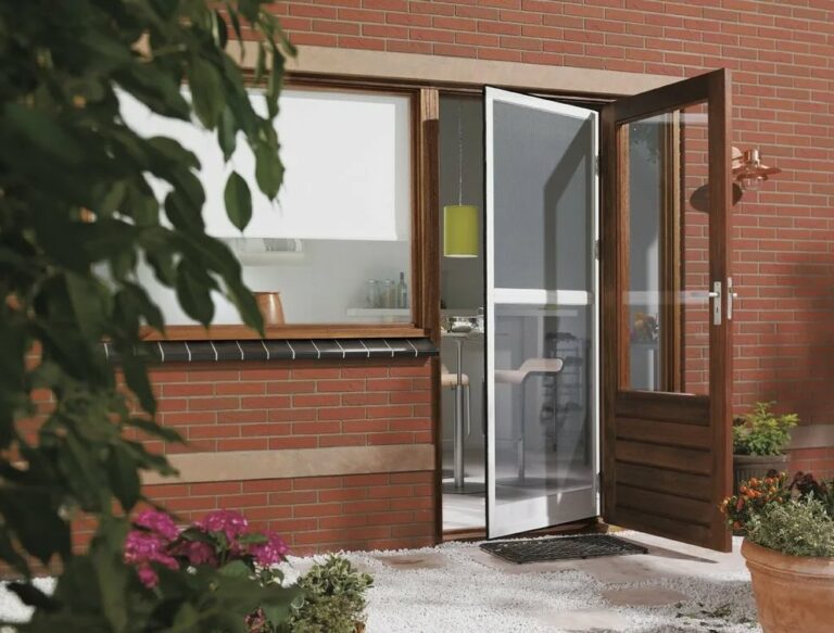 Pencere Menteseli Sineklik